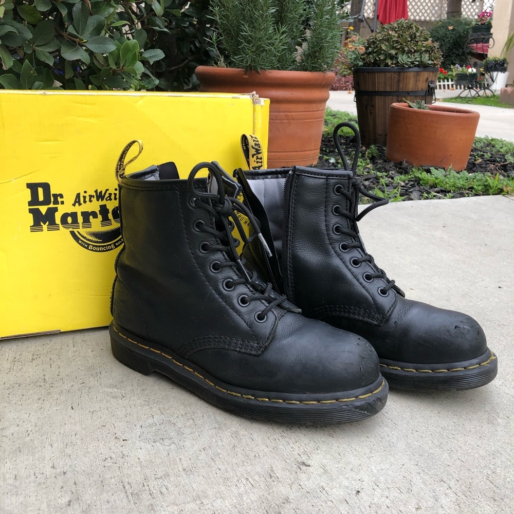 Dr. Marten Black Maple Zip Boots